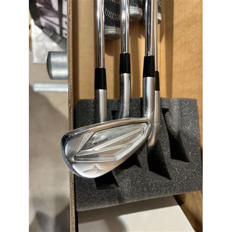Mizuno JPX Hot Metal Steel Irons Left CUSTOM CUSTOM PW GW Custom Used Star