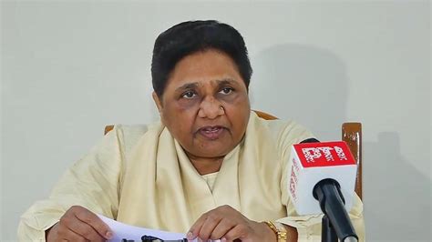 Mayawati Rules Out Alliances With NDA INDIA For Lok Sabha Elections