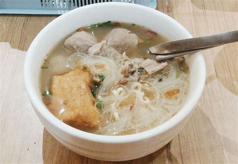 Bakso Lapangan Tembak Senayan Karawaci Tangerang Lengkap Menu