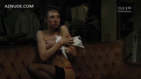 HELENA SUJECKA Nude AZNude