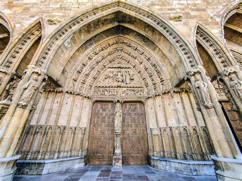 As Es La Visita De La Catedral De Le N Qu Ver Horarios Precios