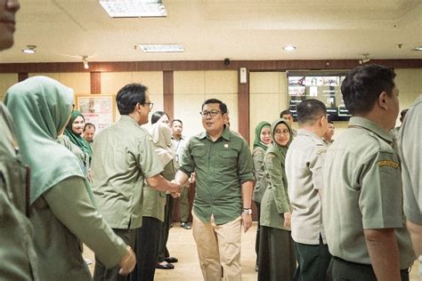 Kementerian Pertanian Direktorat Jenderal Perkebunan Dirjenbun