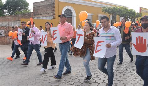 Realizan Caminata Naranja En El Fuerte