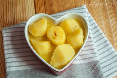 Patatas En Ajopollo Nada Cuquis Migas En La Mesa