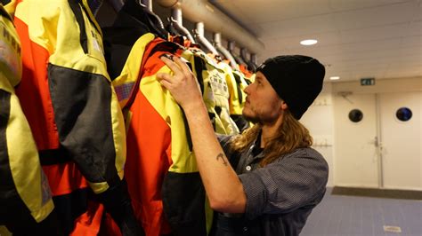 Veilig Het Water Op KNRM Enkhuizen Zamelt Geld In Voor Uitrusting Daan