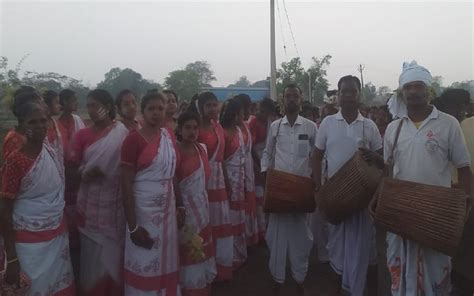 Sarhul: Sarhul Puja was celebrated with pomp in this village after ...