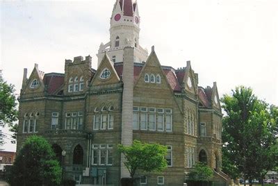 Pike County Courthouse - Pittsfield Historic District - Pittsfield, IL ...