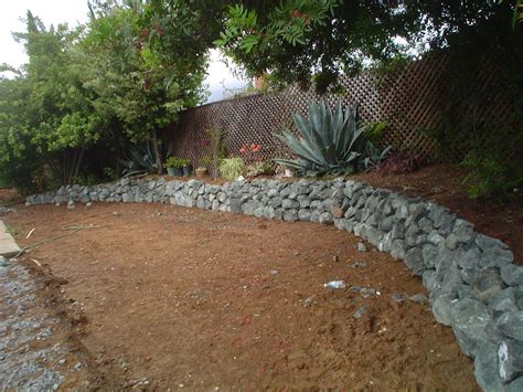 Rock Landscaping: Rock Landscaping Installation