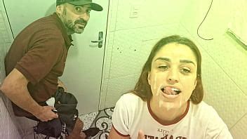 Follada Por Un Desconocido En El Ba O De Un Bar Sin Cond N Xvideos