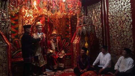 Rang Sikumbang Batagak Gala Di Korong Gadang Desember Part