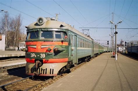 Электропоезд ЭР9 - RailTrain