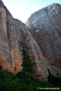 Randonnée en boucle autour des Mallos de Riglos Randos Passion