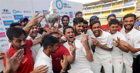 Gujarat Beat Mumbai To Clinch Maiden Ranji Trophy Title Gujarat