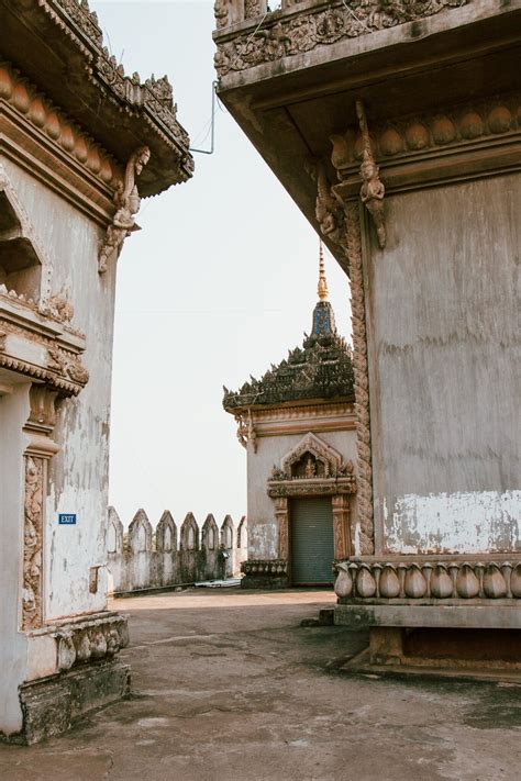 Vientiane: The Patuxai Monument