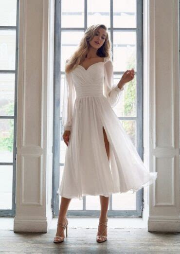 Stunning Courthouse Wedding Dress Ideas Under Uptown Girl