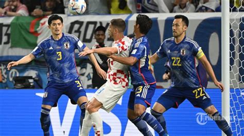 Jepang Vs Kroasia Gol Daizen Maeda Bawa Samurai Biru Satu Kaki Di