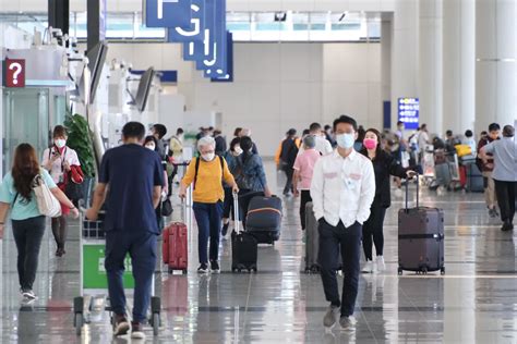 香港機場上月客運量漲13倍 東南亞旅客升幅顯著 香港 香港文匯網