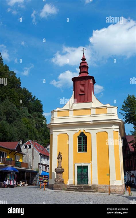 Kostel sv Jana Nepomuckého Nepomuk Church Hrensko Herrnskretschen