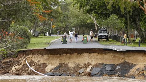 Australia's Queensland state suffers its worst flooding ever | Euronews