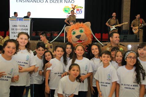 Proerd Realiza Formatura Para Mais 1 6 Mil Alunos Correio Dos Campos