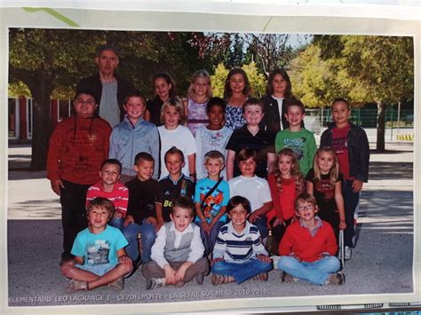 Photo De Classe Photo De Classe Ce De Ecole Leo Lagrange