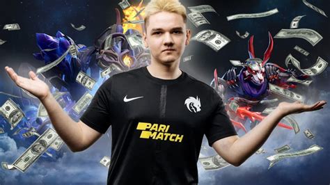 Yatoro Is Spending Enormous Amounts Of Money On Dota 2 Miposhka Hawk Live