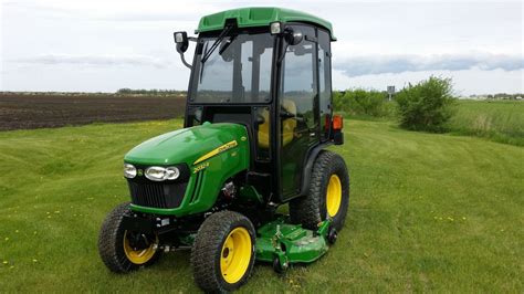 John Deere 2032R Series Cabs Now Available! - Tektite Manufacturing