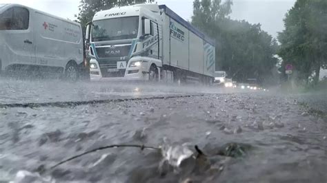 Donnerstag Kommen Hitze Und Schwere Unwetter Auf Berlin Zu