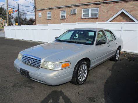 2006 Ford Crown Victoria Lx A Auto Sales