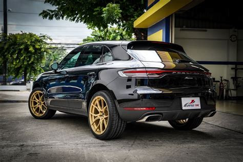 Porsche Macan Black With Vorsteiner VFN 504 Aftermarket Wheels Wheel