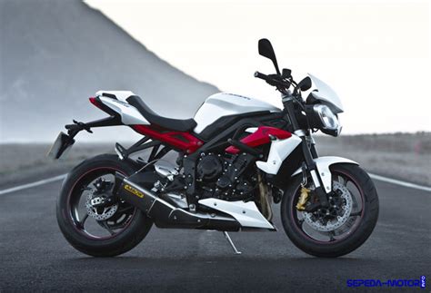 Triumph Street Triple R Naked Bike Premium Performa Galak Info