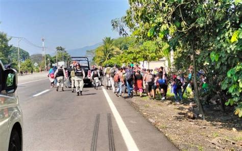 INM Y GN Intercepta A Migrantes Que Caminaban Por La Carretera Costera