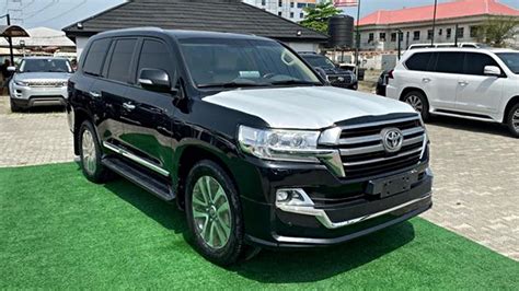 Toyota Land Cruiser The Most Reliable Full Size Luxury Suv