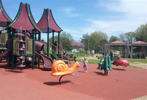 Play St Louis Tilles Park St Louis City