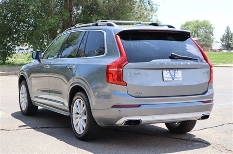 2016 Volvo XC90 T6 Momentum | Victory Motors of Colorado