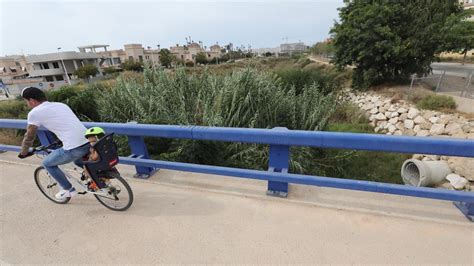 El Ayuntamiento De Elche Prev Paliar La Crecida De Agua Del Barranco