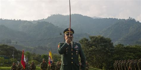 Coronel Carlos Luque Asume Como Nuevo Comandante De La Sexta Brigada