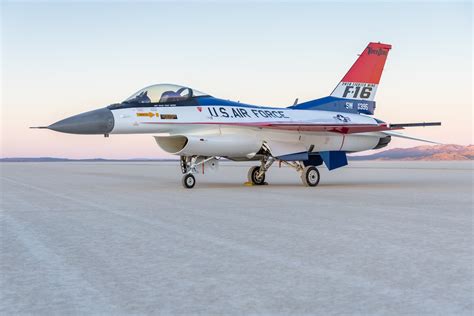 The F 16 Viper Demonstration Team Releases New 50th Anniversary Paint