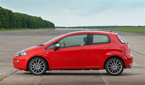 Fiat Punto Iii Punto Now Hatchback Door Outstanding Cars