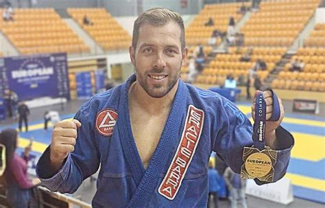 Agente Jo O Pavia Sagra Se Campe O Europeu De Jiu Jitsu O Setubalense