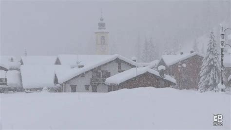 Cronaca Neve Diretta Gressoney La Trinit Ormai Oltre Cm Di Neve