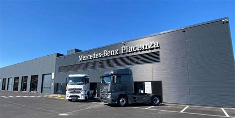 Daimler Truck Retail Italia Inaugura Il Nuovo Impianto Di Piacenza