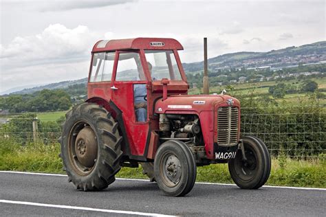 Wag Massey Ferguson X Tractor With Winsam Cab Flickr