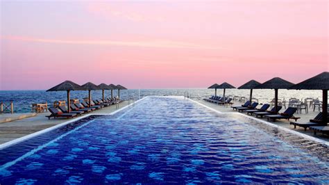 Centara Grand Island Resort And Spa Hotels In Maldives Indian Ocean