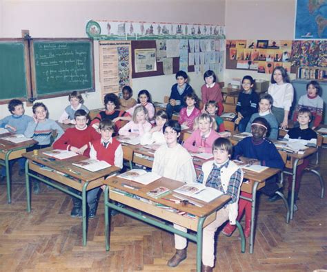 Photo De Classe Cm2 De 1985 ECOLE PAUL STINTZI Copains D Avant