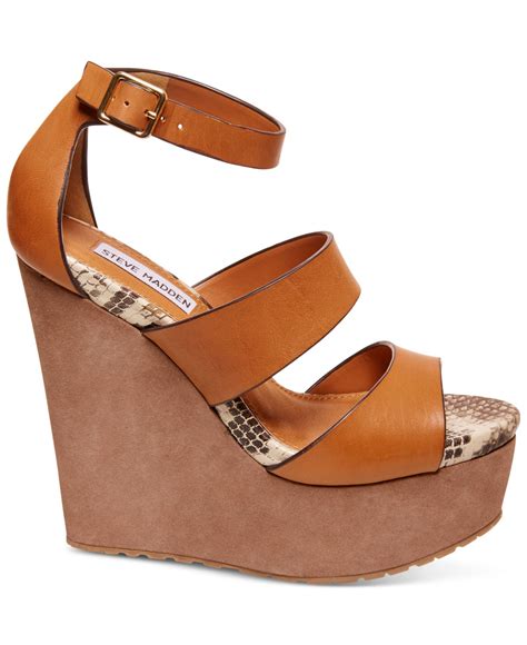 Steve Madden Calvi Three Banded Platform Wedge Sandals In Cognac Brown