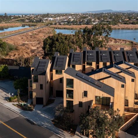 Brett Farrow Creates “chiseled” Houses For Laguna Row Development