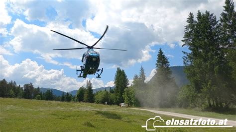 Ertrinkungsunfall In St Ulrich Am Pillersee Einsatzfoto At