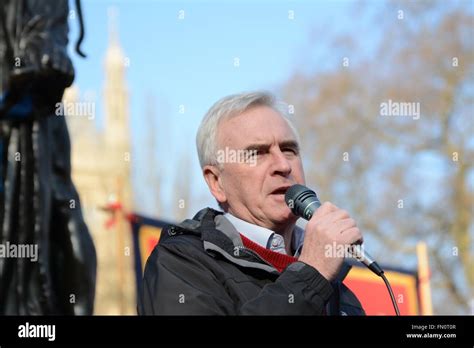 John Mcdonnell Mp Hi Res Stock Photography And Images Alamy