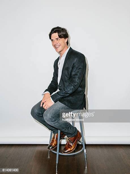 Finn Wittrock Photos And Premium High Res Pictures Getty Images